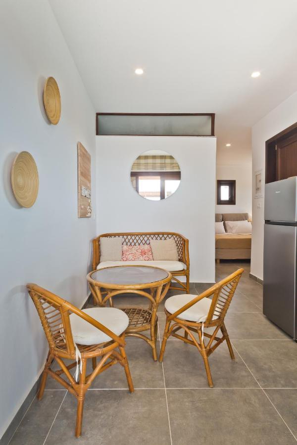 Michaliou Kipos Luxury Villas Кипос-Афиарти Экстерьер фото